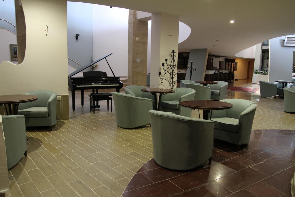 Peri Tower Hotel Νεβσεχίρ Εξωτερικό φωτογραφία